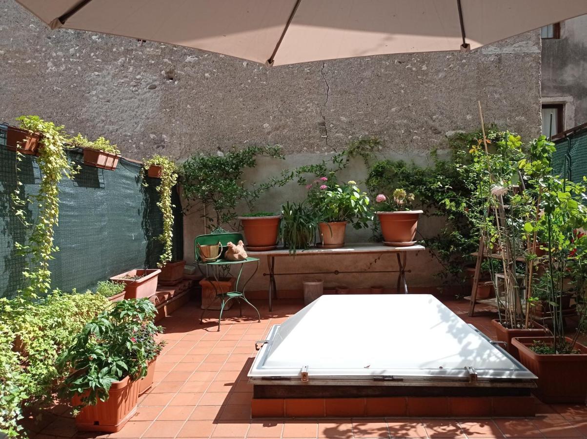 S. Trinita 18 & Bed & Breakfast Trento